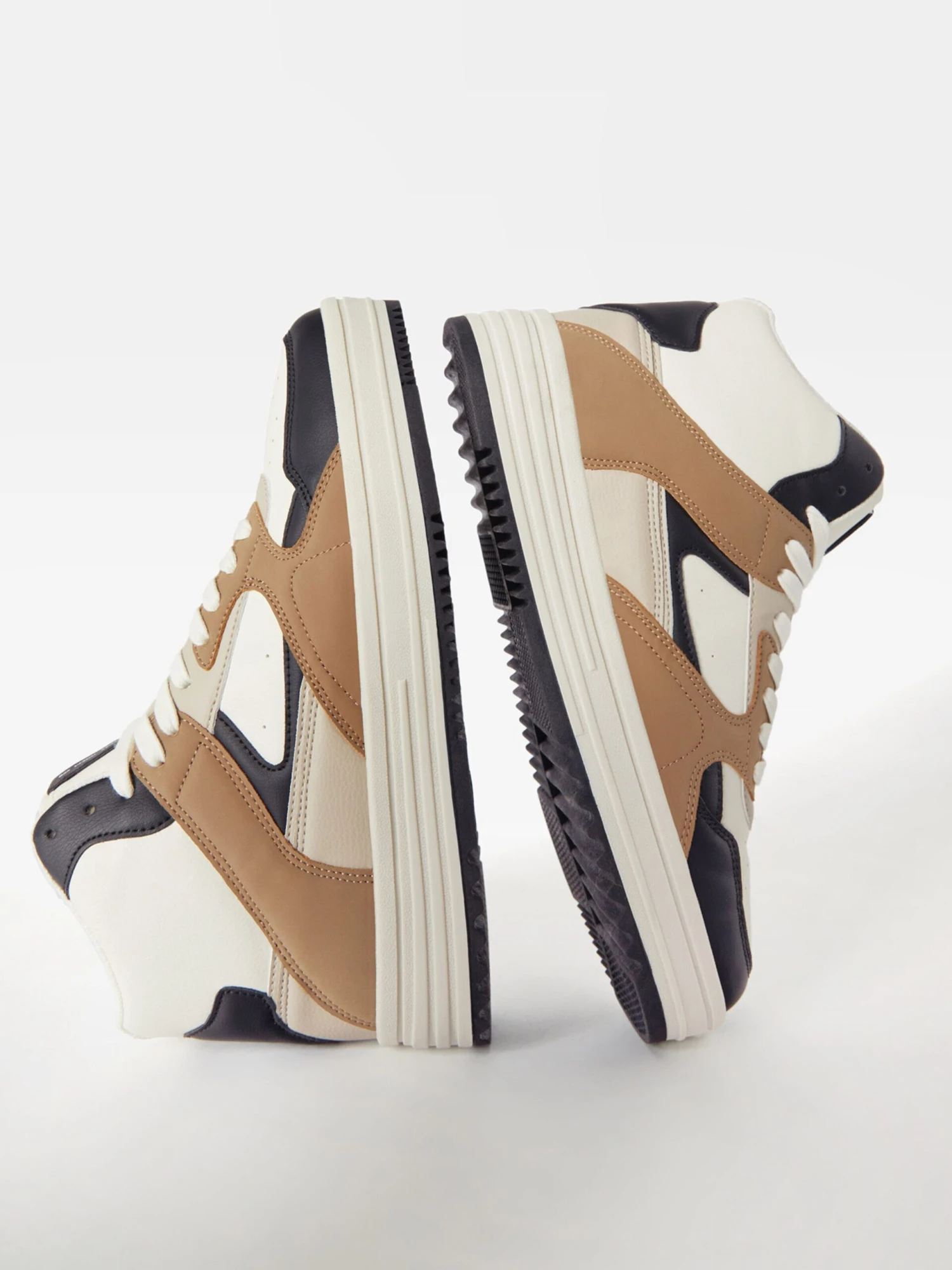 BERSHKA High Top Sneakers Sneaker High Mænd Blandingsfarvet 6 BERSHKA High Top Sneakers Sneaker High Mænd Blandingsfarvet - Billede 4