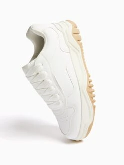 BERSHKA Fashion Sneakers Sneaker Low Mænd Naturhvid -Nike Sportswear a9b565935595df4a8969043f99435646