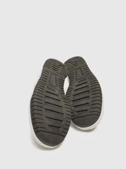 PULL & BEAR Casual Sneakers Sneaker Low Mænd Sort / Hvid -Nike Sportswear bd131849e65eb4f08e7fd977e529cb28