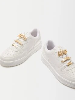 BERSHKA Casual Sneakers Sneaker Low Mænd Hvid 8 BERSHKA Casual Sneakers Sneaker Low Mænd Hvid -Nike Sportswear f802d23a62c33c25c2560bd5a660c824